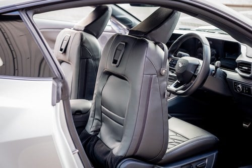 2025 Ford Shelby Mustang GT350 RHD - 438 Miles For Sale (picture 39 of 201)