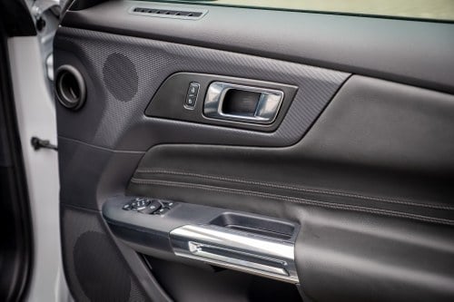 2025 Ford Shelby Mustang GT350 RHD - 438 Miles For Sale (picture 72 of 201)