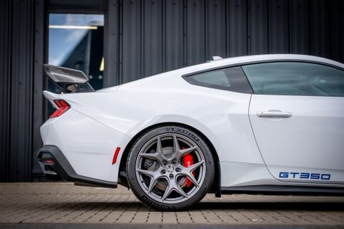 2025 Ford Shelby Mustang GT350 RHD - 438 Miles For Sale (picture 93 of 201)