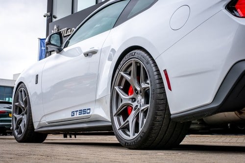 2025 Ford Shelby Mustang GT350 RHD - 438 Miles For Sale (picture 105 of 201)