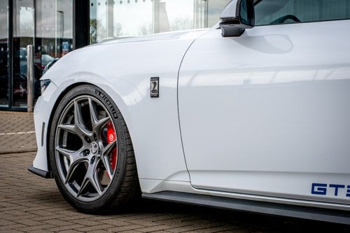 2025 Ford Shelby Mustang GT350 RHD - 438 Miles For Sale (picture 125 of 201)