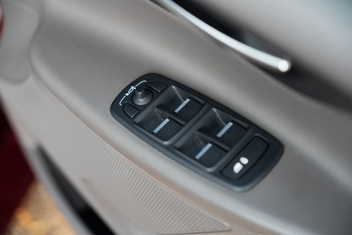 2015 Jaguar XE 25T Portfolio zum Verkauf (Bild 104 von 208)