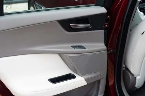 2015 Jaguar XE 25T Portfolio zum Verkauf (Bild 78 von 208)