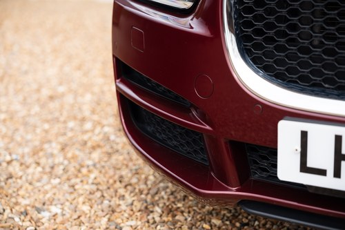 2015 Jaguar XE 25T Portfolio zum Verkauf (Bild 126 von 208)