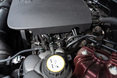 2015 Jaguar XE 25T Portfolio zum Verkauf (Bild 181 von 208)