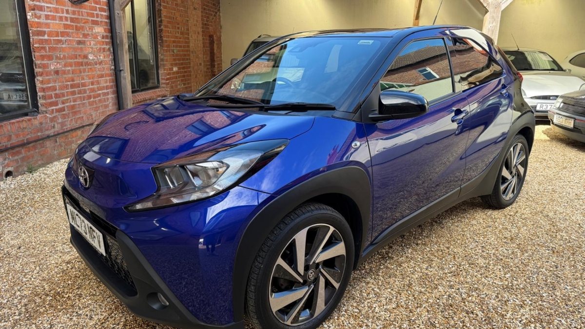 2023 Toyota Aygo X Blue Manual 5 Speed Right Hand Drive In United 2023 Toyota Aygo X Blue Manual 5 Speed Right Hand Drive In United