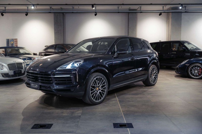 2018 Porsche Cayenne - 1 2018 Porsche Cayenne - 1