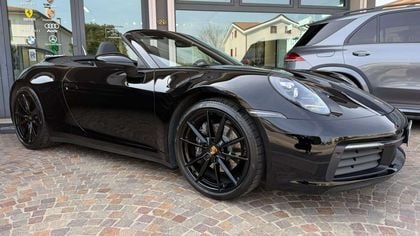 Porsche 911 Carrera