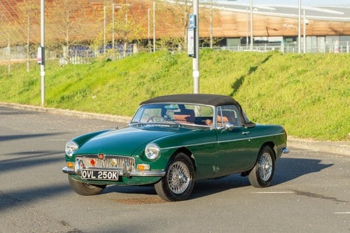 1971 MGB Roadster In vendita (immagine 9 di 141)