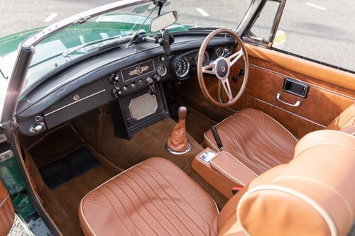 1971 MGB Roadster In vendita (immagine 59 di 141)