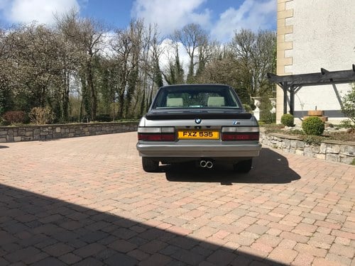 1987 BMW M535i till salu (bild 3 av 103)