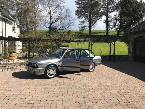 1987 BMW M535i till salu (bild 6 av 103)