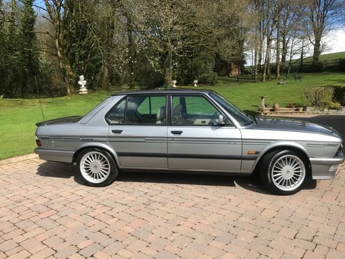 1987 BMW M535i till salu (bild 15 av 103)