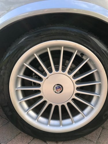 1987 BMW M535i till salu (bild 18 av 103)