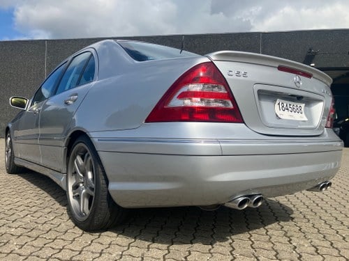 2004 Mercedes-Benz C55 AMG W203 till salu (bild 2 av 60)