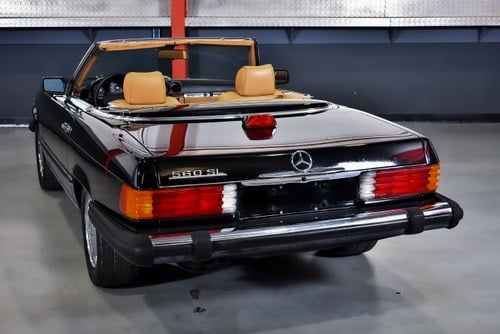 1987 Mercedes-Benz R107 560SL Convertible 5,6L V8 For Sale (picture 16 of 98)