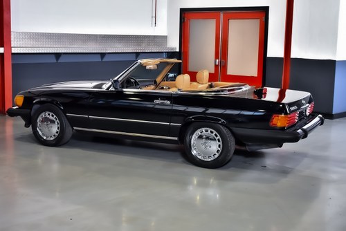 1987 Mercedes-Benz R107 560SL Convertible 5,6L V8 For Sale (picture 21 of 98)