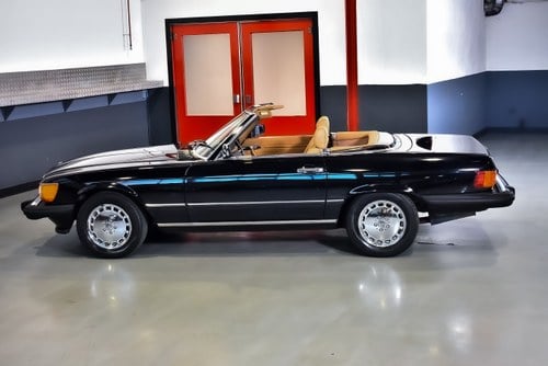 1987 Mercedes-Benz R107 560SL Convertible 5,6L V8 For Sale (picture 23 of 98)