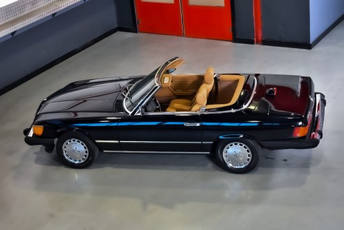 1987 Mercedes-Benz R107 560SL Convertible 5,6L V8 For Sale (picture 27 of 98)