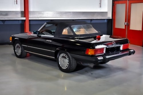 1987 Mercedes-Benz R107 560SL Convertible 5,6L V8 For Sale (picture 29 of 98)