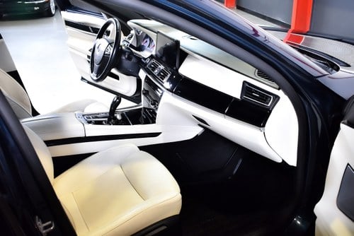 2014 BMW Alpina B7 Sedan 4.4L Twin-Turbo V8 In vendita (immagine 57 di 117)