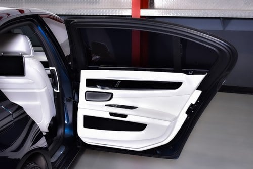 2014 BMW Alpina B7 Sedan 4.4L Twin-Turbo V8 In vendita (immagine 67 di 117)