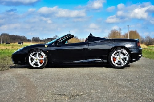 2001 Ferrari 360 Modena Spider "F1" 3,6L V8 à venda (imagem 18 de 133)