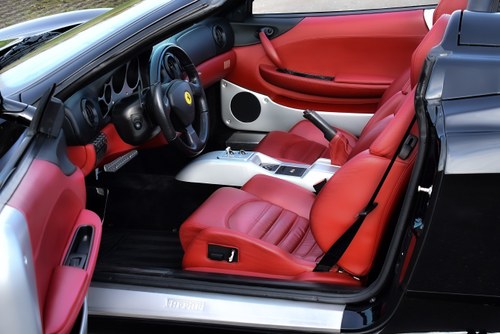 2001 Ferrari 360 Modena Spider "F1" 3,6L V8 à venda (imagem 26 de 133)