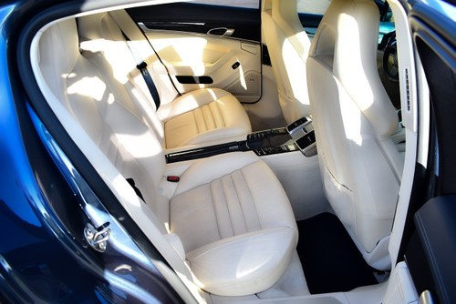 2010 Porsche Panamera 4S Te koop (foto 61 van 100)