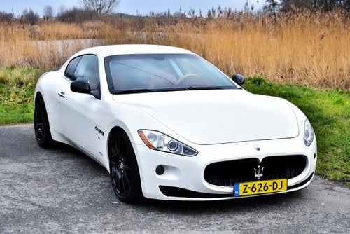 2008 Maserati GranTurismo Coupe 4,2L V8 à venda (imagem 5 de 130)