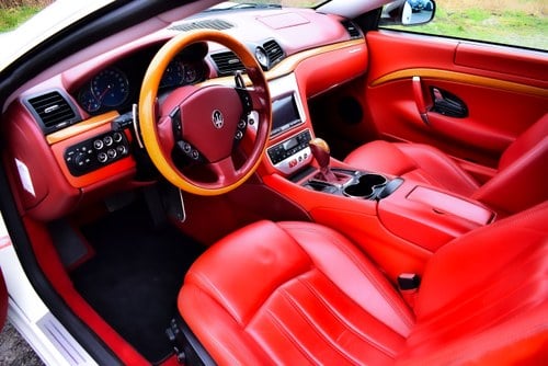 2008 Maserati GranTurismo Coupe 4,2L V8 à venda (imagem 38 de 130)