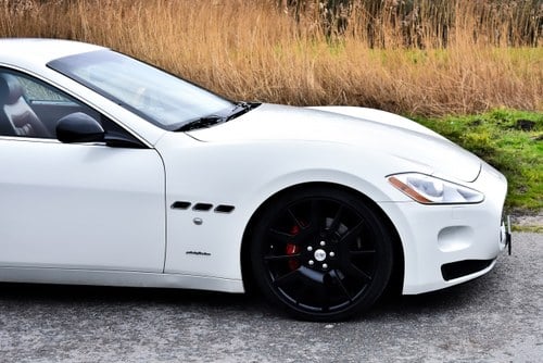 2008 Maserati GranTurismo Coupe 4,2L V8 à venda (imagem 79 de 130)