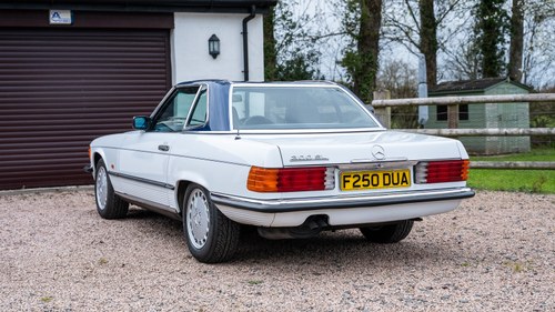 1989 Mercedes-Benz 300 SL R107 For Sale (picture 26 of 275)