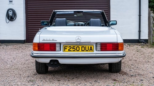 1989 Mercedes-Benz 300 SL R107 For Sale (picture 11 of 275)