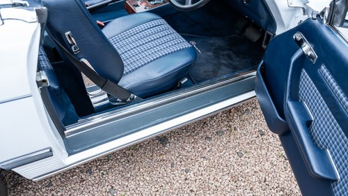 1989 Mercedes-Benz 300 SL R107 For Sale (picture 44 of 275)