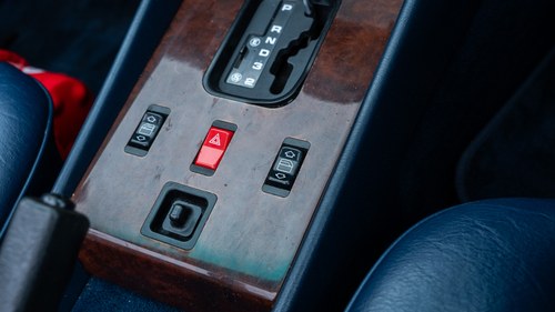 1989 Mercedes-Benz 300 SL R107 For Sale (picture 63 of 275)