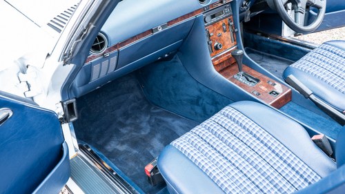 1989 Mercedes-Benz 300 SL R107 For Sale (picture 76 of 275)