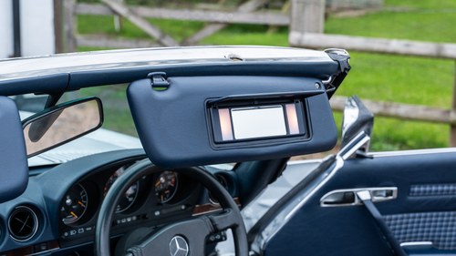 1989 Mercedes-Benz 300 SL R107 For Sale (picture 78 of 275)