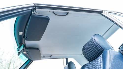 1989 Mercedes-Benz 300 SL R107 For Sale (picture 96 of 275)