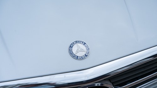 1989 Mercedes-Benz 300 SL R107 For Sale (picture 112 of 275)