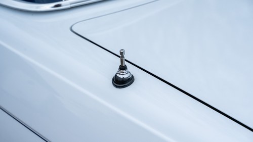 1989 Mercedes-Benz 300 SL R107 For Sale (picture 154 of 275)