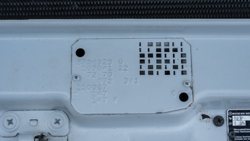 1989 Mercedes-Benz 300 SL R107 For Sale (picture 210 of 275)