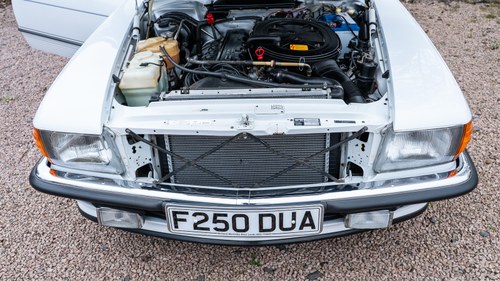 1989 Mercedes-Benz 300 SL R107 For Sale (picture 220 of 275)