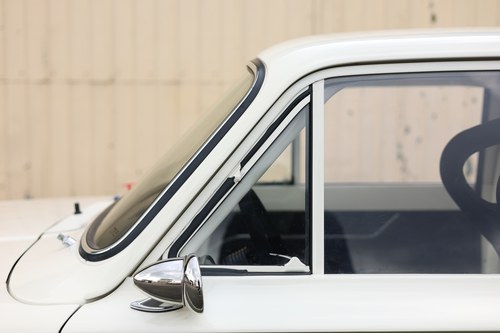 1964 Lotus Ford Cortina Mk1 FIM Prepared Race Car à venda (imagem 171 de 308)