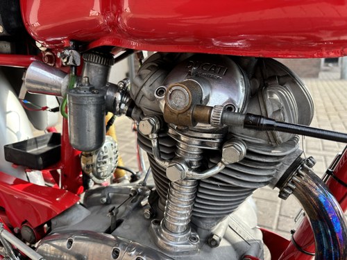 1965 Ducati Mach 1 In vendita (immagine 10 di 45)