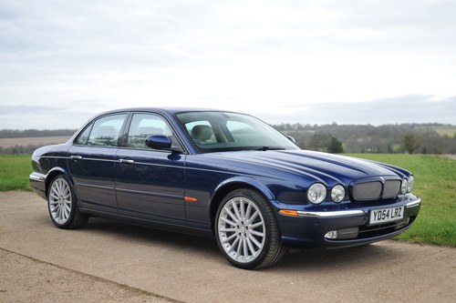 2004 Jaguar XJR 4.2L X350 For Sale (picture 1 of 144)
