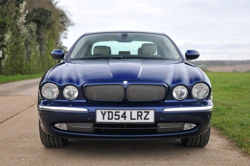 2004 Jaguar XJR 4.2L X350 For Sale (picture 2 of 144)