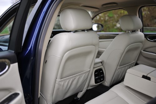 2004 Jaguar XJR 4.2L X350 For Sale (picture 48 of 144)