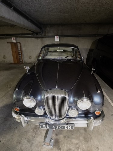 1963 Daimler 21/2 Litre V8 Saloon à vendre (picture 20 of 113)