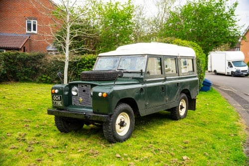 1967 Land Rover Series IIA 109" - Dormobile In vendita (immagine 5 di 152)